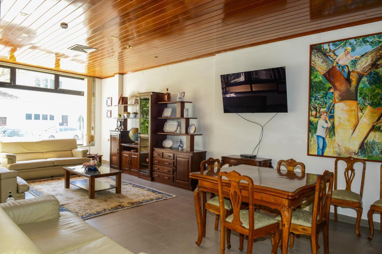 Bed and Breakfast Estalagem Sequeira São Brás de Alportel Exterior foto